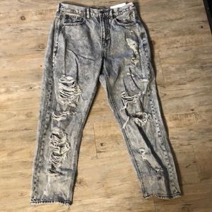 AE mom jeans